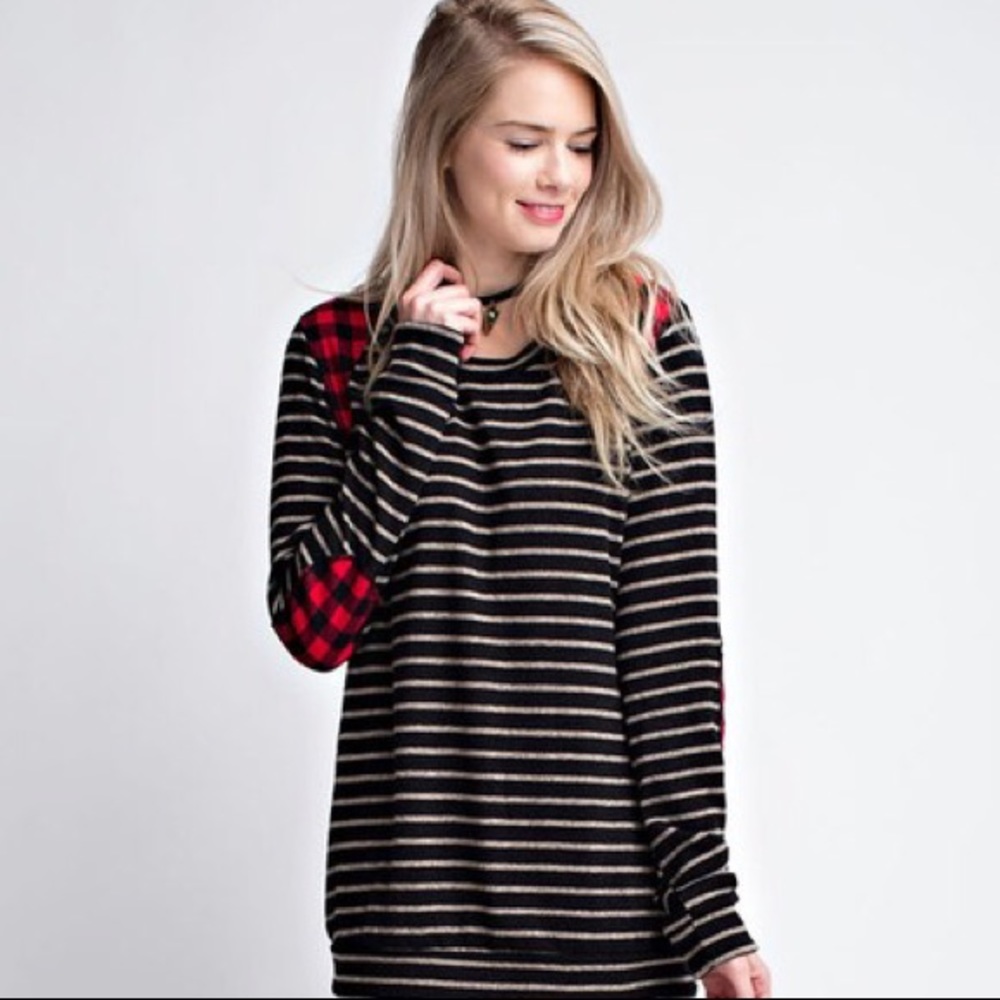 🆕 Striped Top